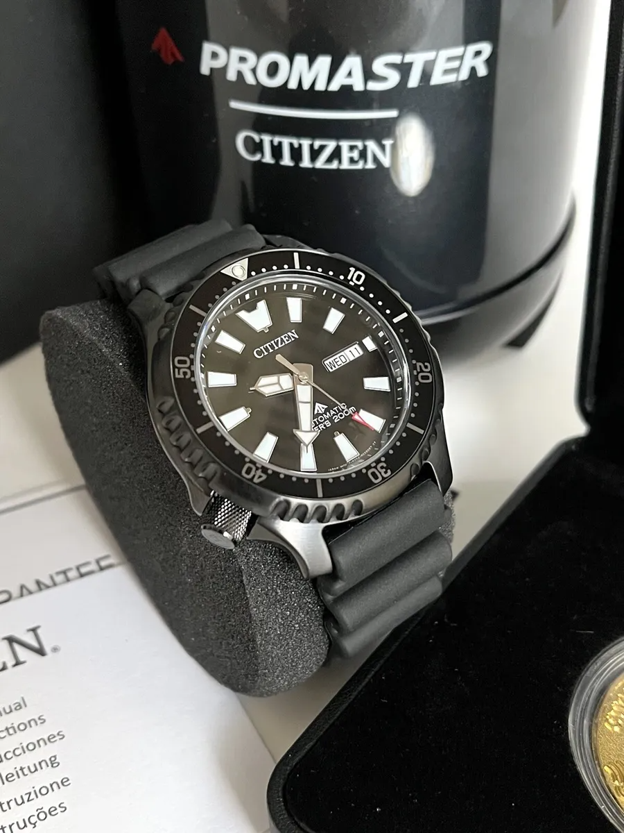 NY0139-11E-citizen-watch